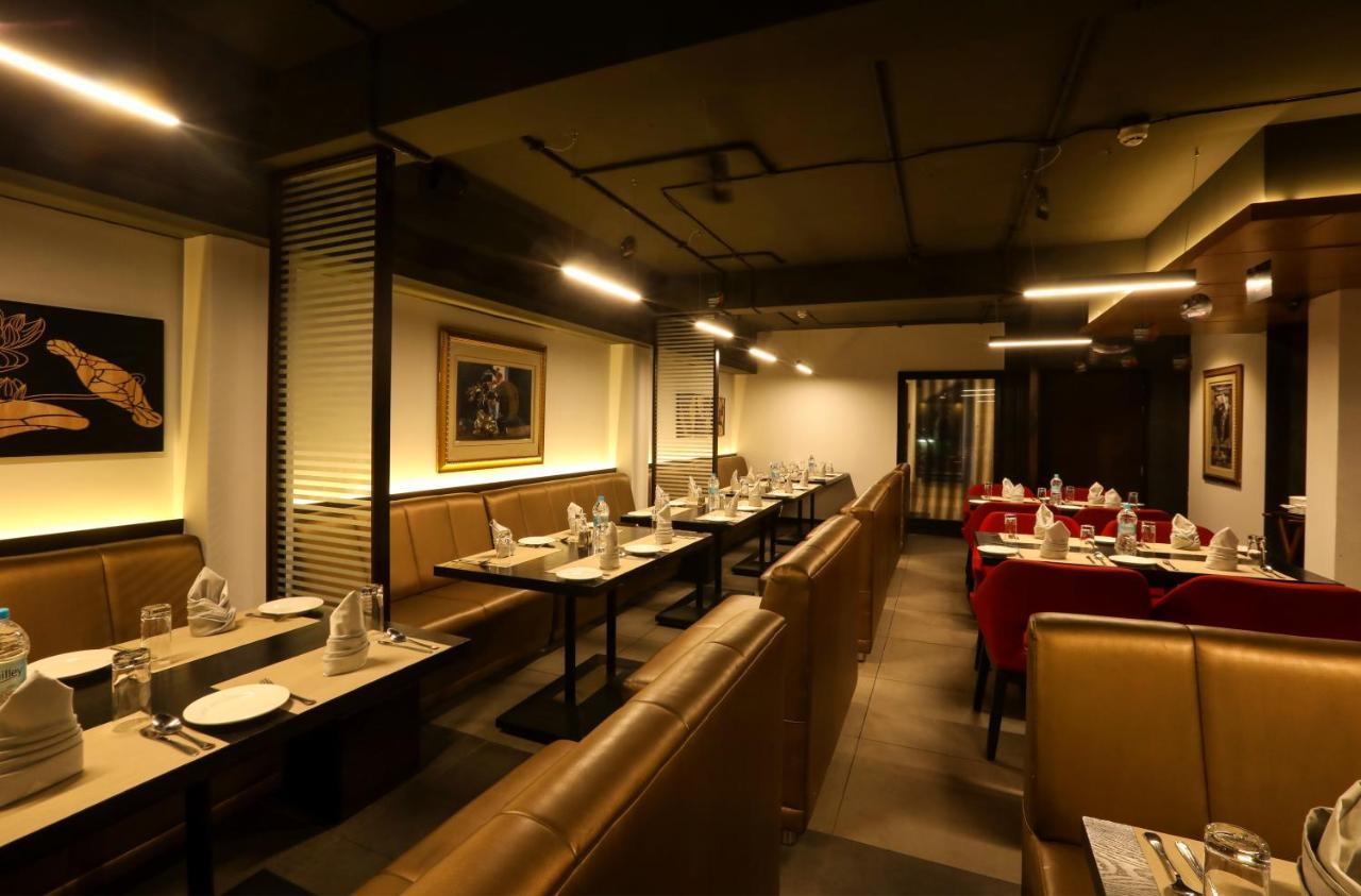 Mango Hill Central Chennai Exteriör bild
