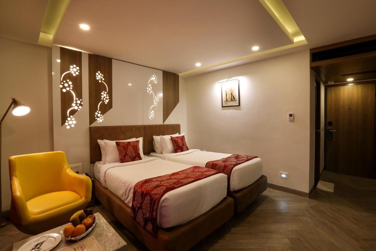 Mango Hill Central Chennai Exteriör bild