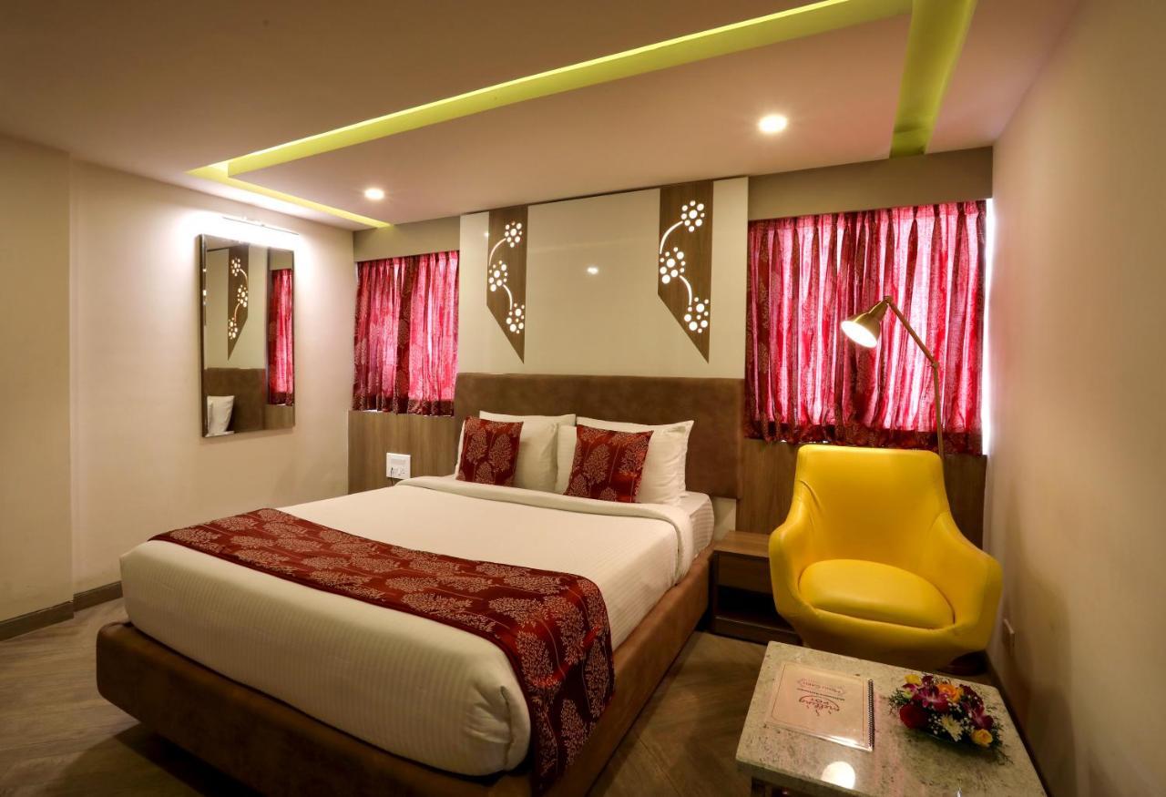 Mango Hill Central Chennai Exteriör bild