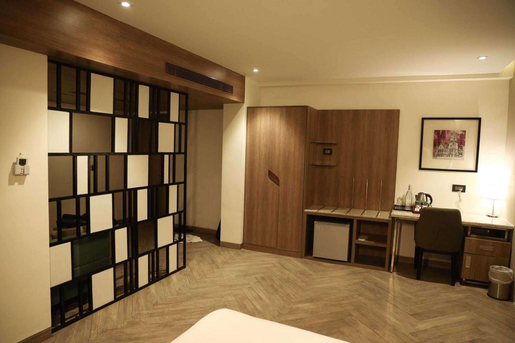 Mango Hill Central Chennai Exteriör bild